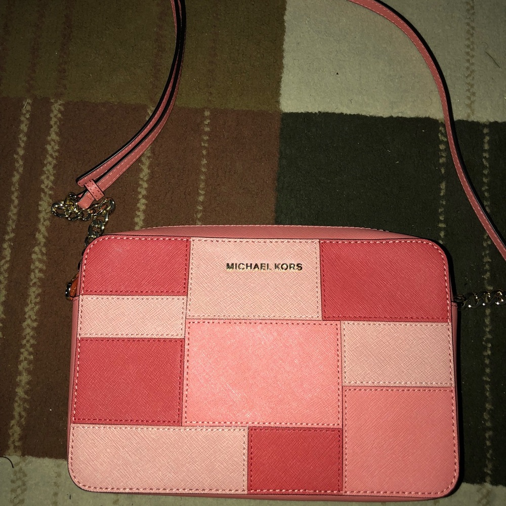 Michael Kors crossbody leather bag